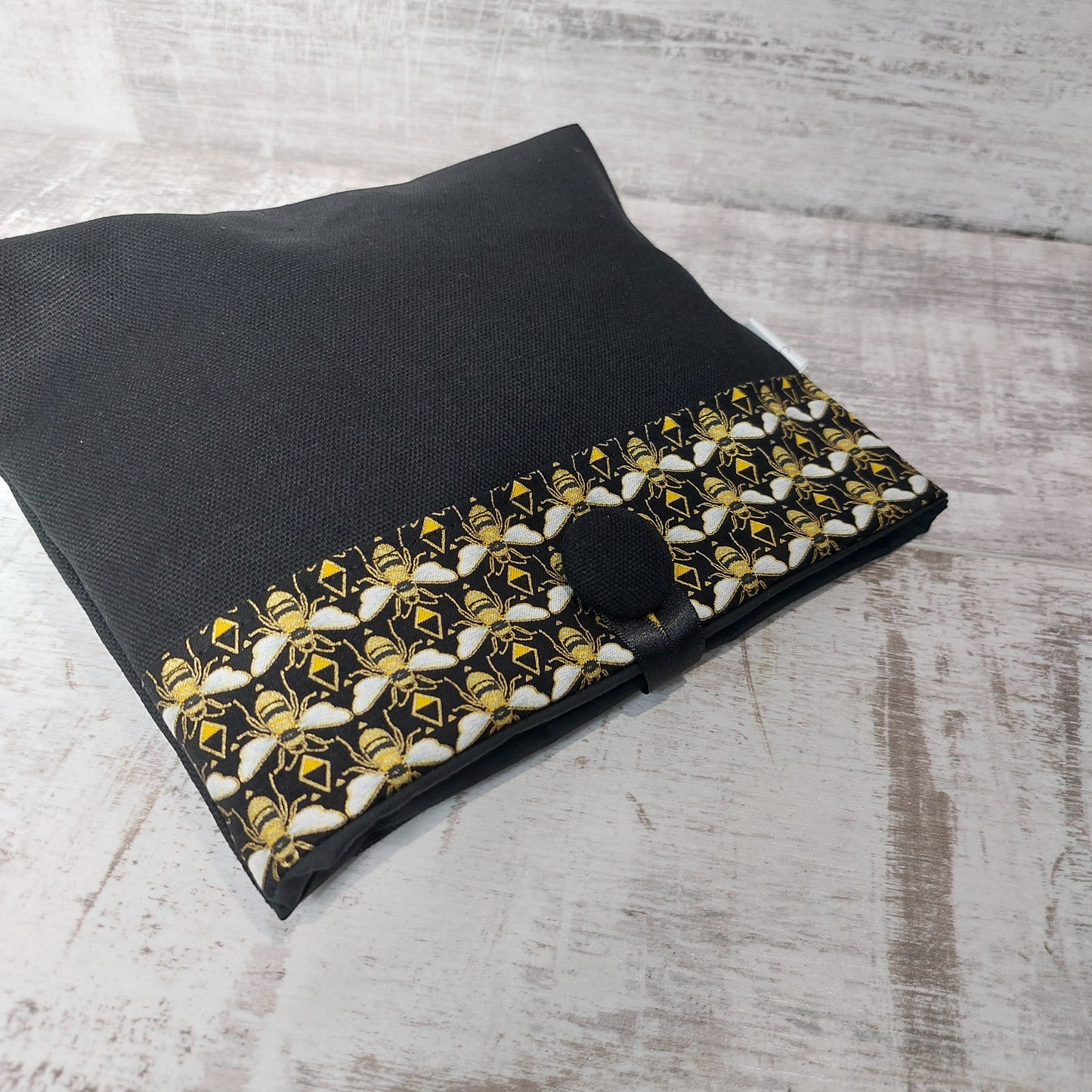 Button Pouch in Art Deco Print | Luxurious Makeup Bag