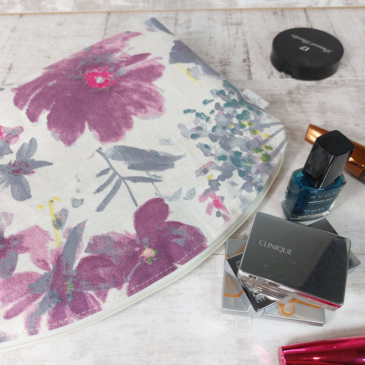 Large Watercolour Floral Makeup Bag – Elegant and Spacious with Teal Lining