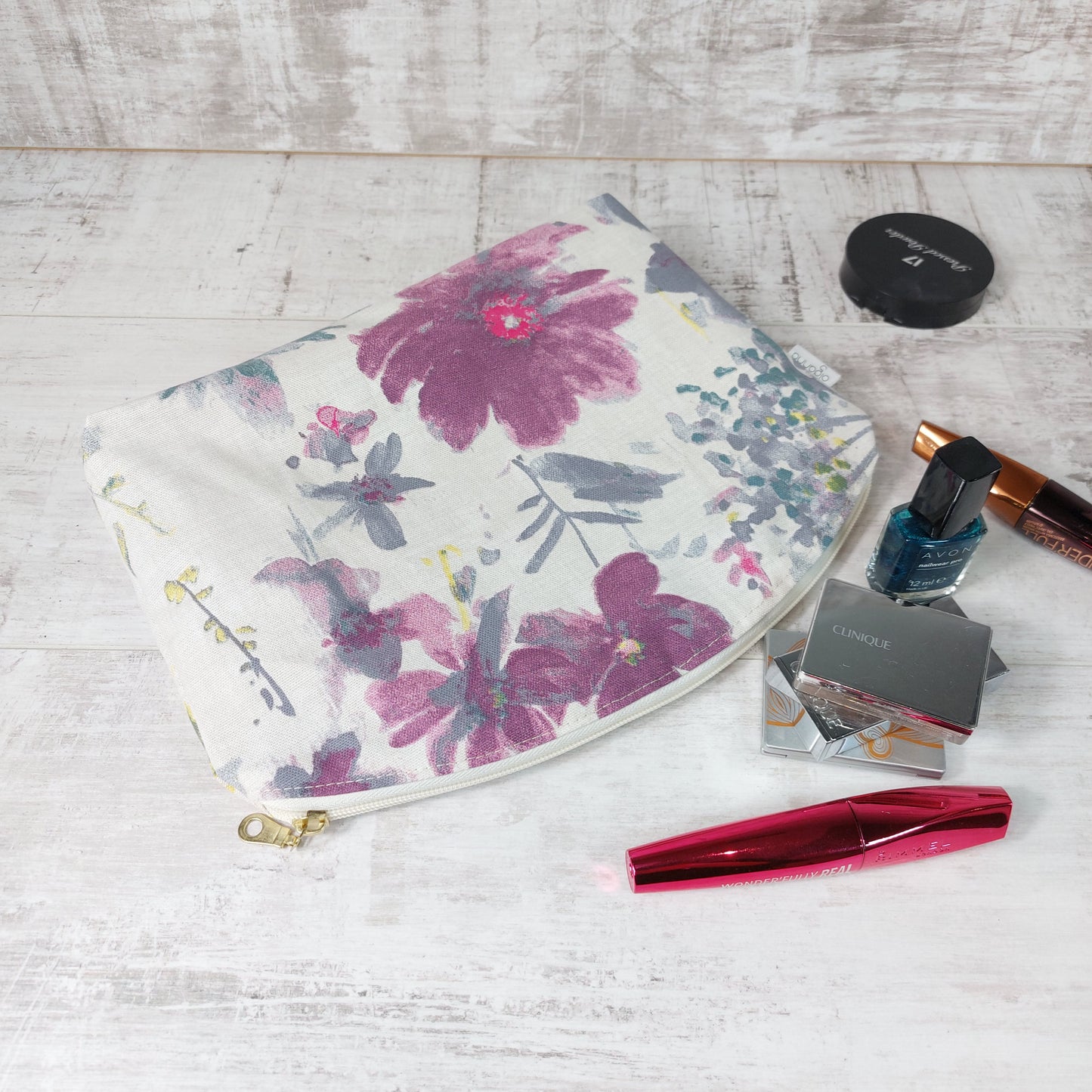 Large Watercolour Floral Makeup Bag – Elegant and Spacious with Teal Lining